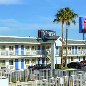 Hotel 6-phoenix, Az - Airport - 24th Street